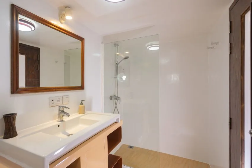 Standard Cabins_0