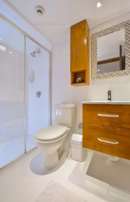 Deluxe Cabin_0